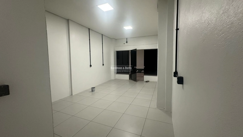 ROLANTE- LOCAÇÃO COMERCIAL  COM 45M²- CENTRO: 4ª foto da galeria de imagens do imóvel