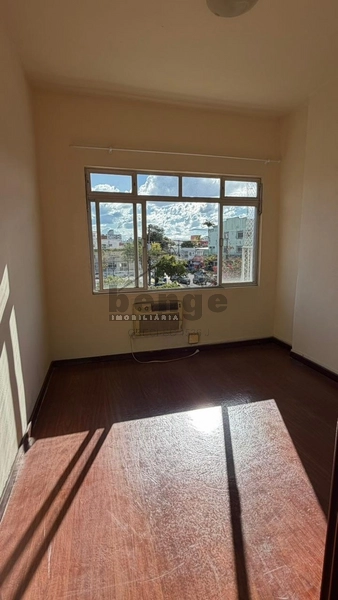 Apartamento para aluguel com 3 quartos na Vila Operária em Itajaí: 3ª foto da galeria de imagens do imóvel