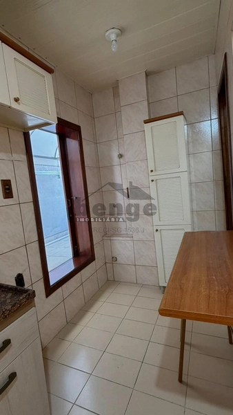 Apartamento para aluguel com 3 quartos na Vila Operária em Itajaí: 4ª foto da galeria de imagens do imóvel