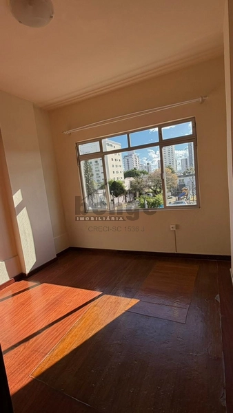 Apartamento para aluguel com 3 quartos na Vila Operária em Itajaí: 13ª foto da galeria de imagens do imóvel
