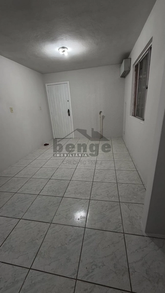Casa para locação no bairro Cordeiros: 6ª foto da galeria de imagens do imóvel