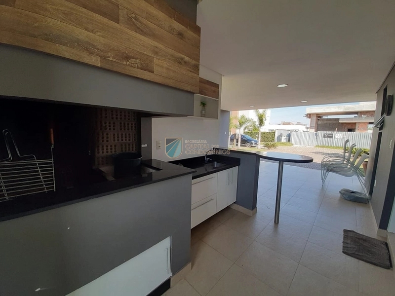 Casa 3 dormitórios, 3 suítes, 2 vagas, 200m² no bairro Lagoa Do Passo em Atlântida Sul para Comprar