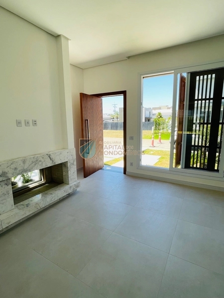 Casa 4 dormitórios, 4 suítes, 2 vagas, 165m² no bairro Blue Xangri-lá em Xangri-lá para Comprar