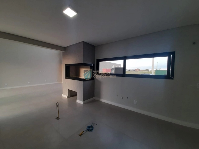 Casa 3 dormitórios, 3 suítes, 2 vagas, 117m² no bairro Santorini em Xangri-lá para Comprar