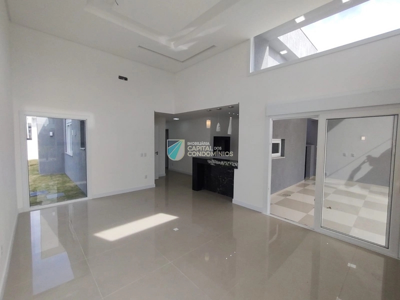 Casa 4 dormitórios, 4 suítes, 2 vagas, 150m² no bairro Blue Xangri-lá em Xangri-lá para Comprar