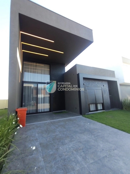 Casa 4 dormitórios, 4 suítes, 2 vagas, 150m² no bairro Blue Xangri-lá em Xangri-lá para Comprar