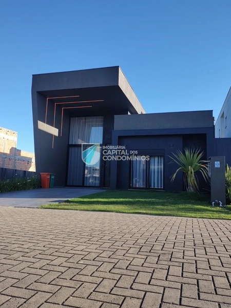 Casa 4 dormitórios, 4 suítes, 2 vagas, 150m² no bairro Blue Xangri-lá em Xangri-lá para Comprar