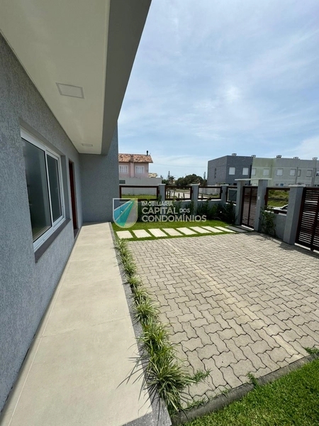 Sobrado 3 dormitórios, 1 suíte, 2 vagas, 155m² no bairro Noiva Do Mar em Xangri-lá para Comprar