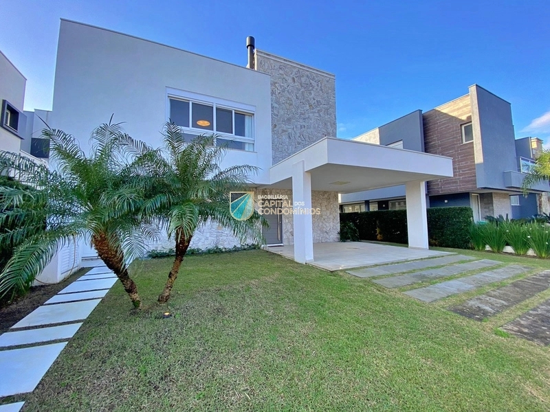 Sobrado 4 dormitórios, 4 suítes, 2 vagas, 190m² no bairro Sea Coast em Xangri-lá para Comprar