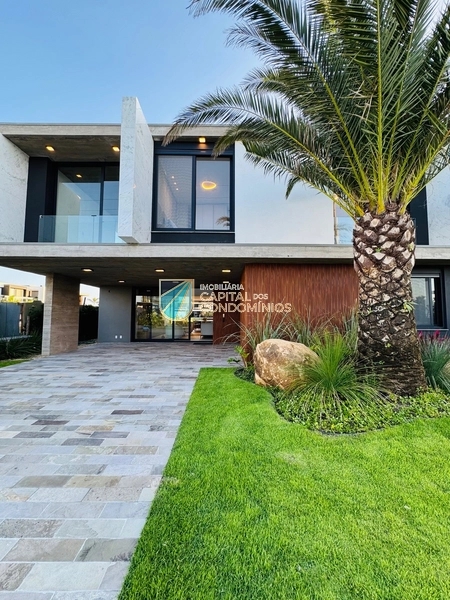 Sobrado 6 dormitórios, 6 suítes, 2 vagas, 444m² no bairro Sense Xangri-lá em Xangri-lá para Comprar