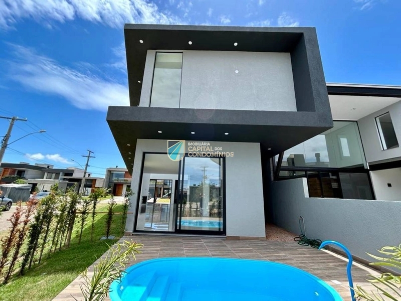 Sobrado 4 dormitórios, 4 suítes, 2 vagas, 200m² no bairro Blue Xangri-lá em Xangri-lá para Comprar