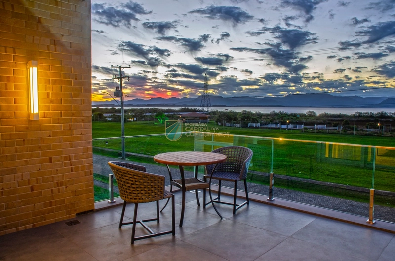 Sobrado novo em condomínio fechado em Capão da Canoa: 82ª foto da galeria de imagens do imóvel