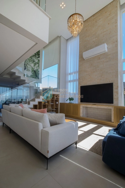 Sobrado novo em condomínio fechado em Capão da Canoa: 12ª foto da galeria de imagens do imóvel