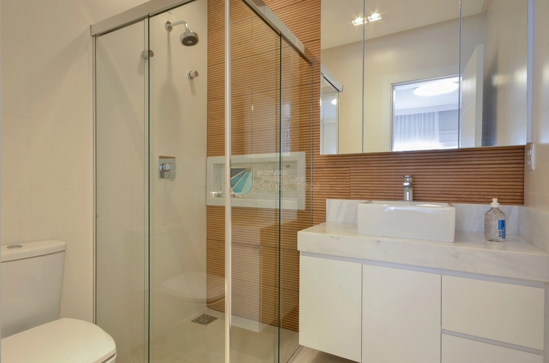 Sobrado novo em condomínio fechado em Capão da Canoa: 32ª foto da galeria de imagens do imóvel