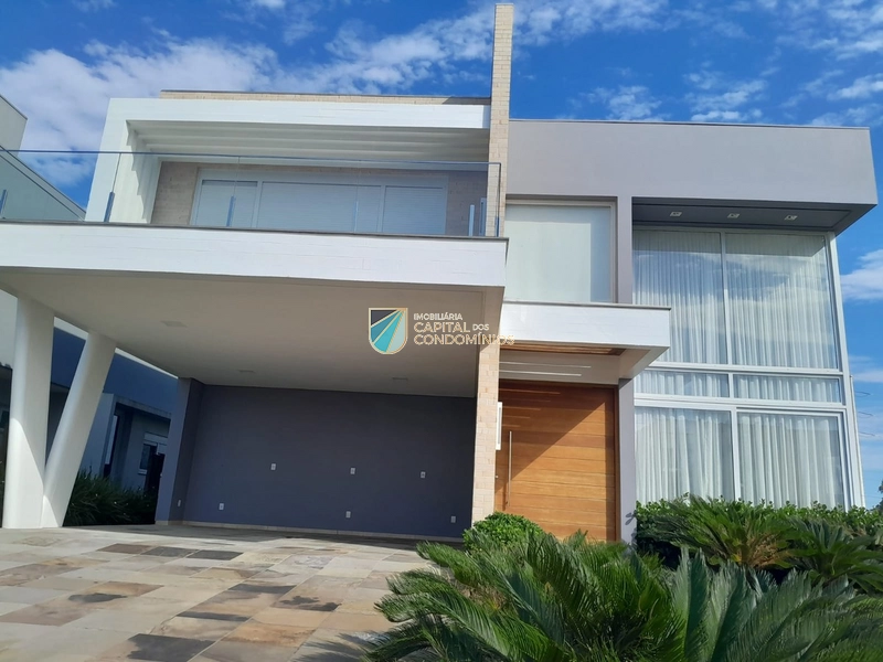 Sobrado novo em condomínio fechado em Capão da Canoa: 2ª foto da galeria de imagens do imóvel