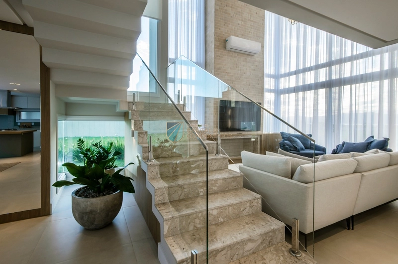 Sobrado novo em condomínio fechado em Capão da Canoa: 15ª foto da galeria de imagens do imóvel