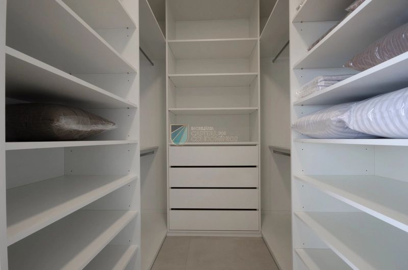 Sobrado novo em condomínio fechado em Capão da Canoa: 50ª foto da galeria de imagens do imóvel