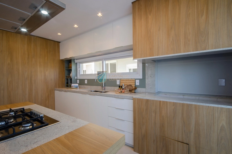 Sobrado novo em condomínio fechado em Capão da Canoa: 25ª foto da galeria de imagens do imóvel