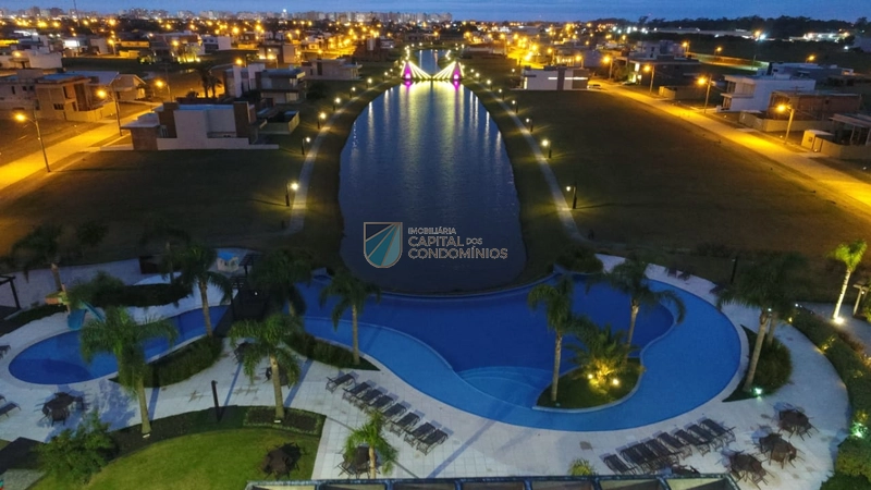 Terreno frente leste e fundos para o lago em condomínio fechado: 6ª foto da galeria de imagens do imóvel