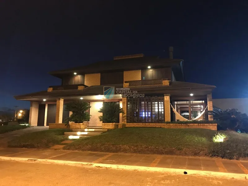 Casa a beira mar na melhor localização de Atlântida: 4ª foto da galeria de imagens do imóvel