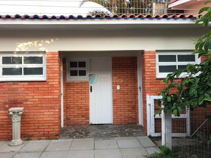 Bela casa mobiliada e com piscina a poucas quadras do mar em Atlântida: 11ª foto da galeria de imagens do imóvel
