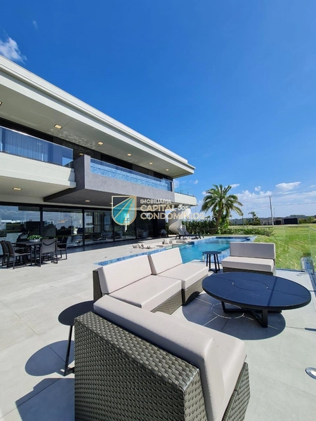 Belíssima mansão no Condomínio Sense Xangri-lá: 47ª foto da galeria de imagens do imóvel