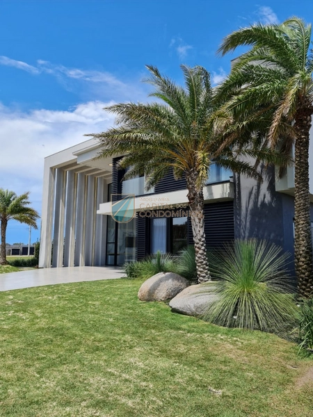 Belíssima mansão no Condomínio Sense Xangri-lá: 12ª foto da galeria de imagens do imóvel