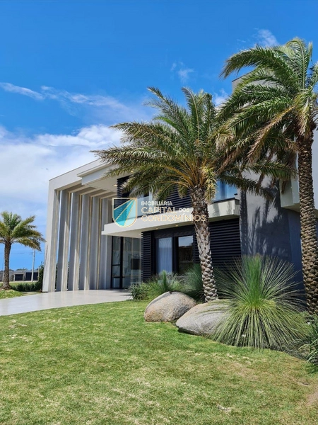 Belíssima mansão no Condomínio Sense Xangri-lá: 40ª foto da galeria de imagens do imóvel