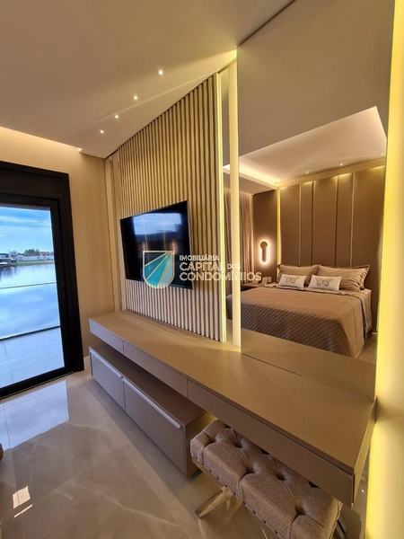 Belíssima mansão no Condomínio Sense Xangri-lá: 50ª foto da galeria de imagens do imóvel