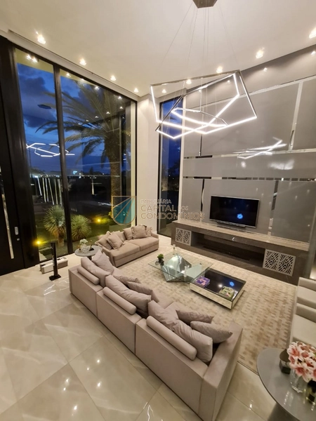 Mansão beira lago no Sense: 4ª foto da galeria de imagens do imóvel