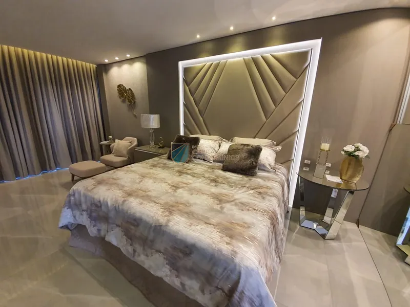 Mansão beira lago no Sense: 15ª foto da galeria de imagens do imóvel