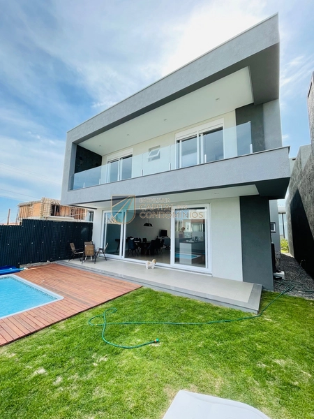 Belíssimo sobrado com piscina no condomínio Blue em Xangri-lá: 26ª foto da galeria de imagens do imóvel