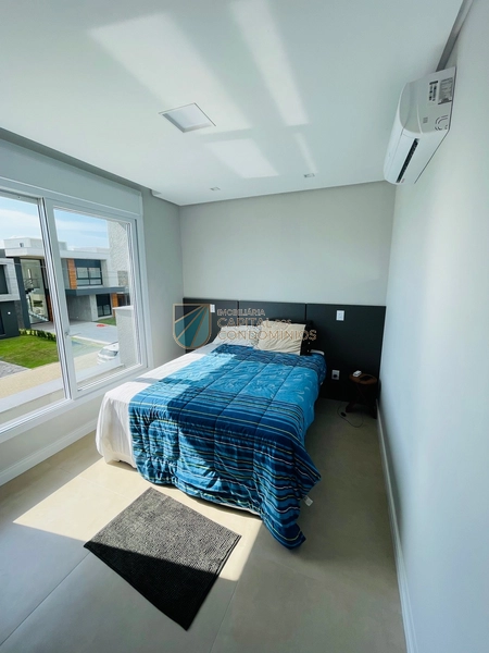 Belíssimo sobrado com piscina no condomínio Blue em Xangri-lá: 13ª foto da galeria de imagens do imóvel