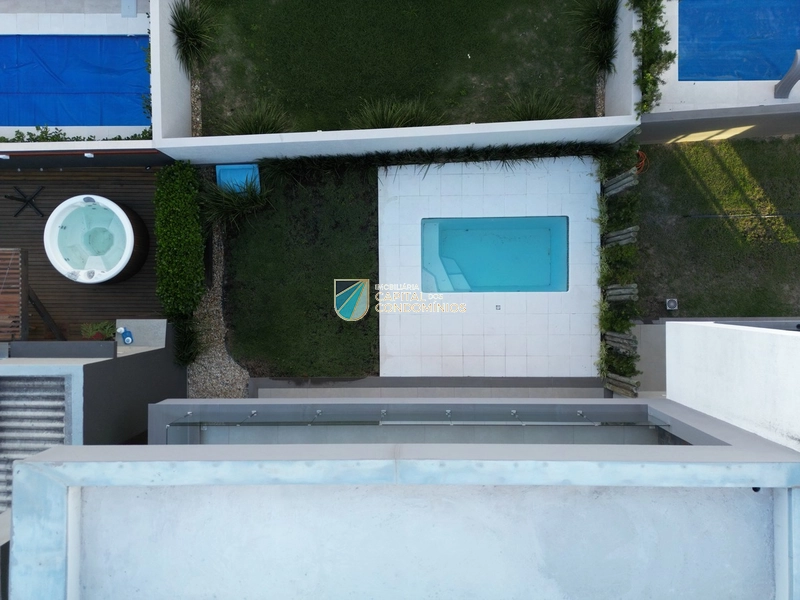 Belíssimo sobrado com piscina no condomínio Blue em Xangri-lá: 28ª foto da galeria de imagens do imóvel