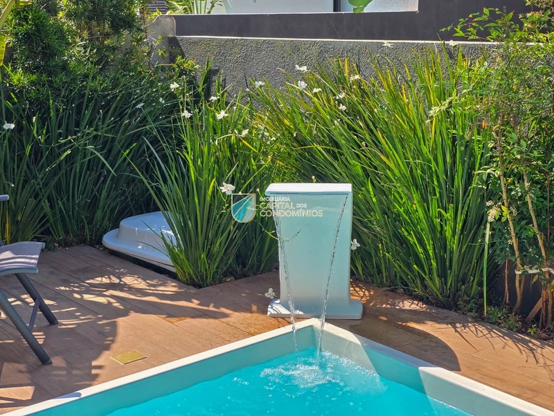 Casa térrea com piscina no condomínio Blue: 7ª foto da galeria de imagens do imóvel