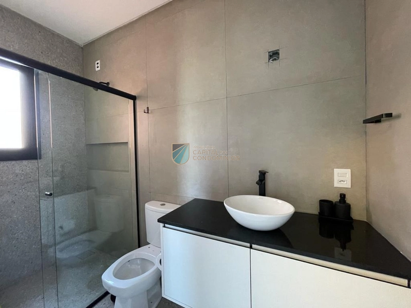 Sobrado novo, mobiliado e com piscina no condomínio Riviera: 22ª foto da galeria de imagens do imóvel