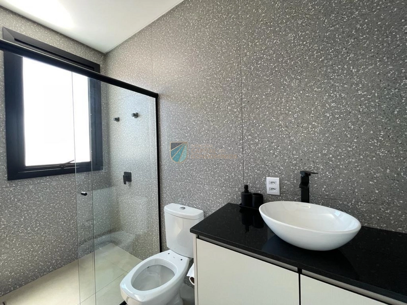 Sobrado novo, mobiliado e com piscina no condomínio Riviera: 14ª foto da galeria de imagens do imóvel