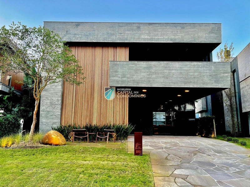 Sobrado mobiliado e decorado no Condomínio Enseada: 3ª foto da galeria de imagens do imóvel