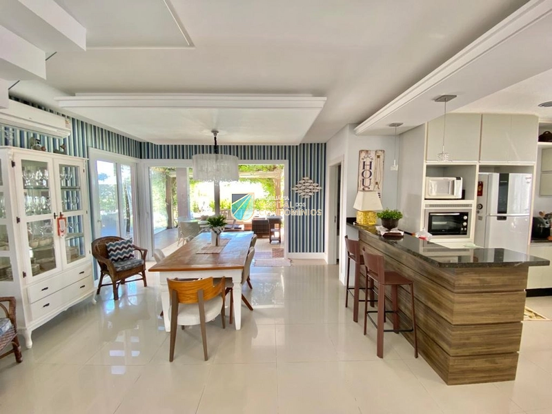 Sobrado mobiliado e decorado no Condomínio Quintas do Lago: 8ª foto da galeria de imagens do imóvel