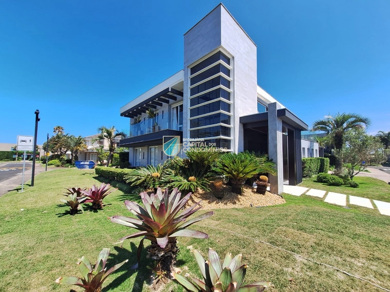 Sobrado em condomínio à beira mar em Xangri-lá.: 14ª foto da galeria de imagens do imóvel