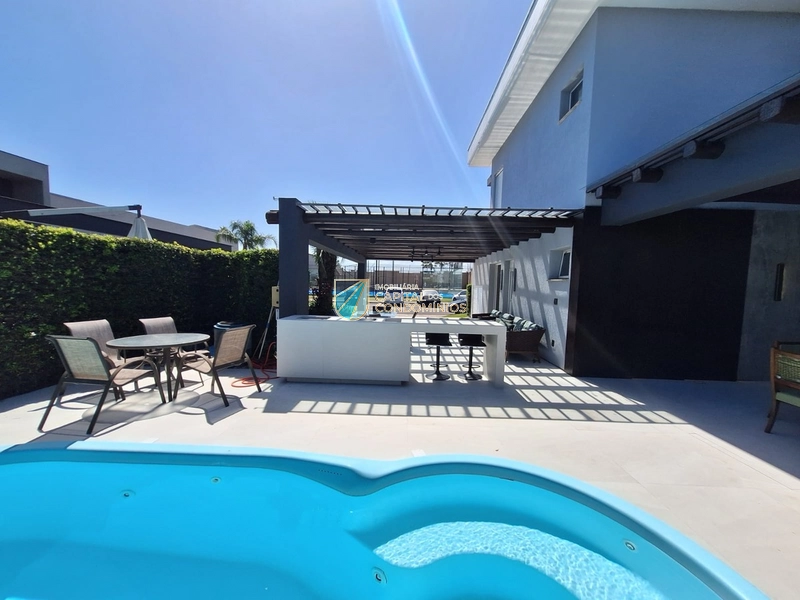 Sobrado em condomínio à beira mar em Xangri-lá.: 91ª foto da galeria de imagens do imóvel