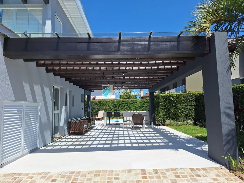 Sobrado em condomínio à beira mar em Xangri-lá.: 4ª foto da galeria de imagens do imóvel