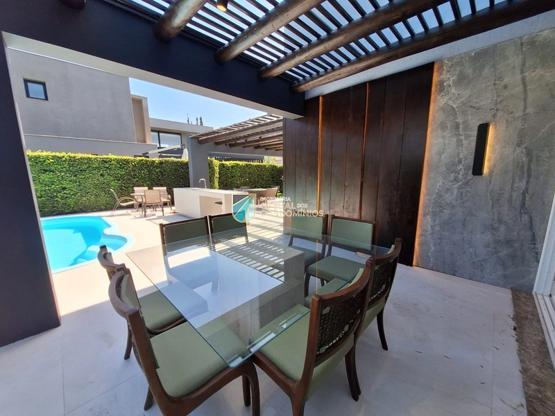 Sobrado em condomínio à beira mar em Xangri-lá.: 86ª foto da galeria de imagens do imóvel