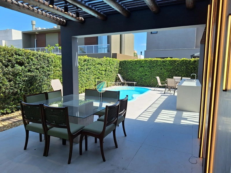 Sobrado em condomínio à beira mar em Xangri-lá.: 73ª foto da galeria de imagens do imóvel