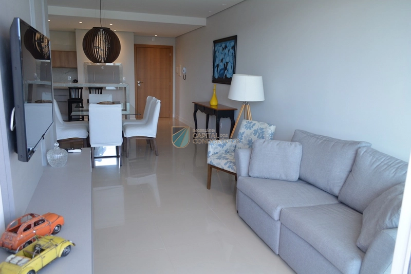 Apartamento de esquina com 3 dormitórios, mobiliado pronto para uso.: 2ª foto da galeria de imagens do imóvel