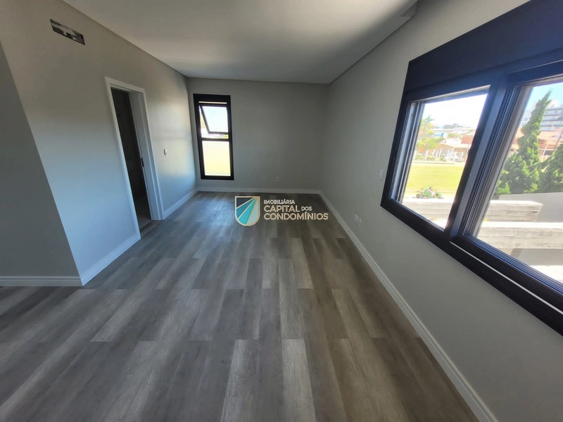 Sobrado novo em Atlântida: 35ª foto da galeria de imagens do imóvel