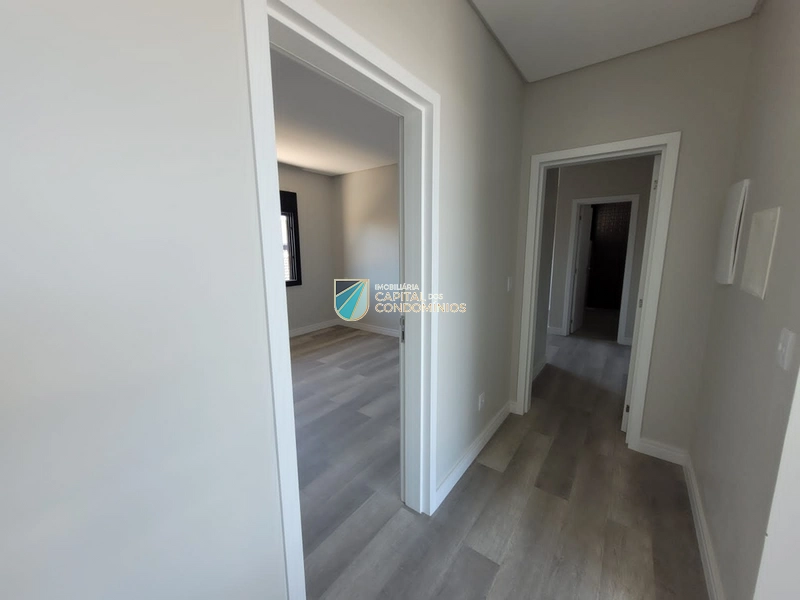 Sobrado novo em Atlântida: 29ª foto da galeria de imagens do imóvel