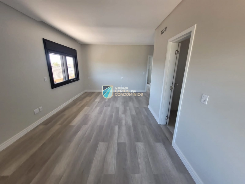 Sobrado novo em Atlântida: 36ª foto da galeria de imagens do imóvel