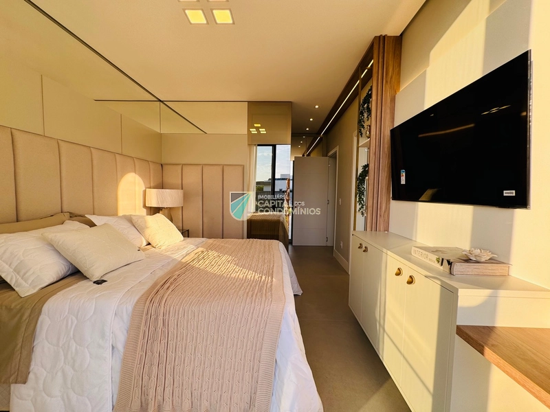 Sobrado beira lago no condomínio Malibu: 24ª foto da galeria de imagens do imóvel