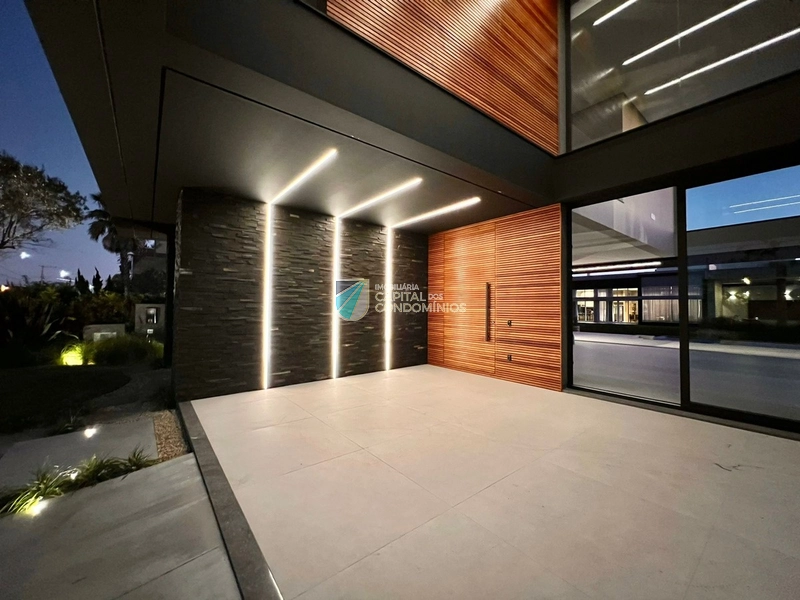 Sobrado beira lago no condomínio Malibu: 32ª foto da galeria de imagens do imóvel